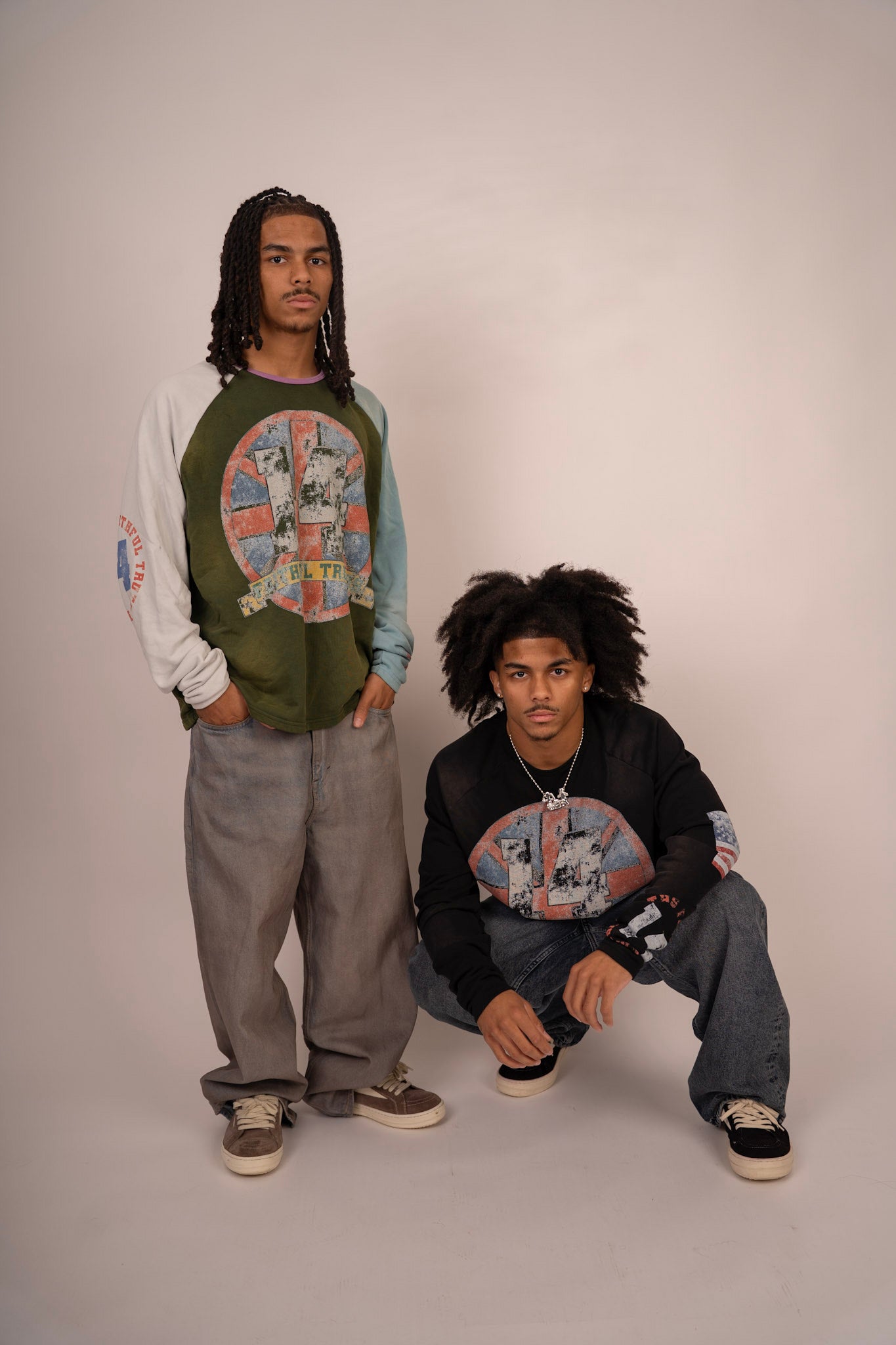 Trooper longsleeve tee "multi"